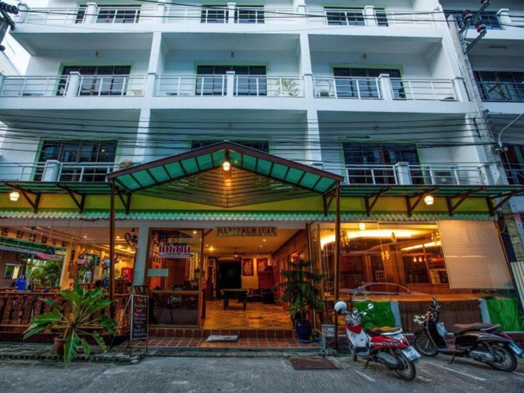 Triple Rund Place Hotel Patong Экстерьер фото